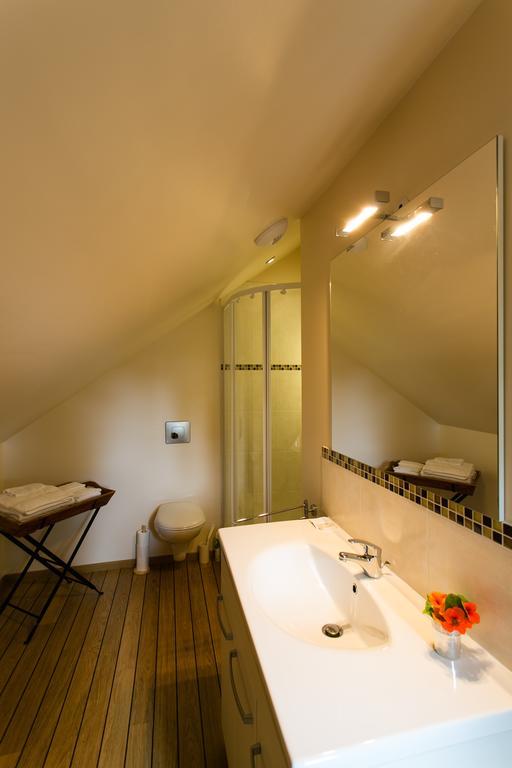 Le Clos Chedeville Chartres Habitación foto
